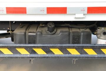 ���� ��X3 102���� 3.98�׵�������΢��(KMC1043H31D5)ͼƬ