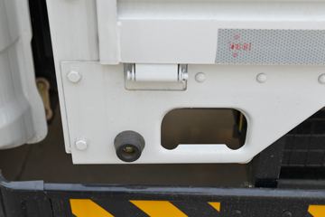 ���� ��X3 102���� 3.98�׵�������΢��(KMC1043H31D5)ͼƬ