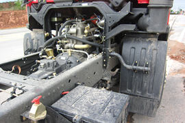 格尔发K3&nbsp;载货车底盘                                                图片