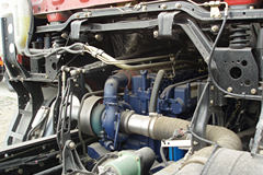 福田 欧曼 336马力 6X4 平板运输车(神狐牌)(HLQ5251TPBB)