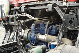 福田欧曼底盘&nbsp;平板运输车底盘图片