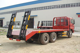 福田欧曼底盘&nbsp;平板运输车外观图片