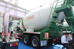 联合卡车U375 375马力 6X4 LNG混凝土搅拌车(SQR5251GJBN6T4-1)