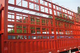 乘龙M3&nbsp;载货车上装                                                图片