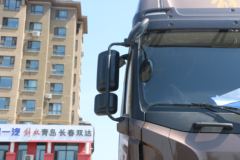 青岛解放 JH6 领航版 290马力 6X2 7.7米冷藏车