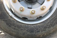 青岛解放 JH6 领航版 290马力 6X2 7.7米冷藏车