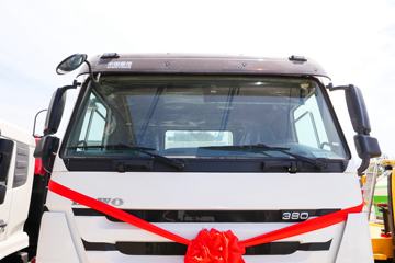 重汽豪沃(HOWO)底盘&nbsp;清障车外观图片