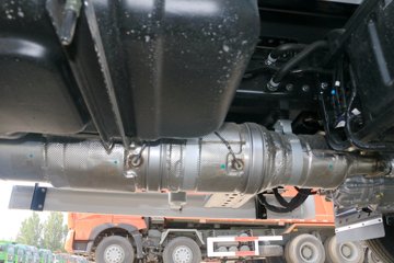 ���� �������� 131���� 4X2 4.08����س�(BJ5048XLC-F3)ͼƬ