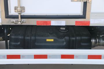 ���� �������� 131���� 4X2 4.08����س�(BJ5048XLC-F3)ͼƬ