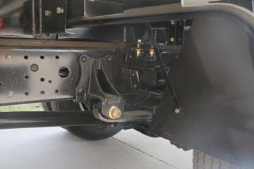 ���� �������� 131���� 4X2 4.08����س�(BJ5048XLC-F3)ͼƬ