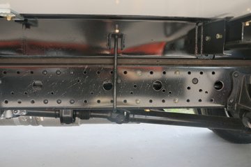 ���� �������� 131���� 4X2 4.08����س�(BJ5048XLC-F3)ͼƬ