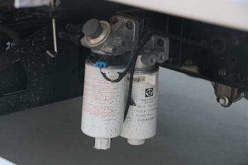 ���� �������� 131���� 4X2 4.08����س�(BJ5048XLC-F3)ͼƬ