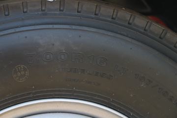 ���� �������� 131���� 4X2 4.08����س�(BJ5048XLC-F3)ͼƬ