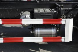 D912&nbsp;自卸车底盘                                                图片