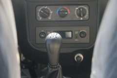 五菱 之光 1.2L 76马力 汽油 2米双排栏板微卡(国六)(LZW1020SBQ6)