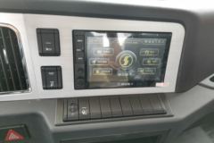 陕汽重卡 德龙L3000 旗舰版 220马力 4X2 6.75米厢式载货车(SX5180XXYLA5012)