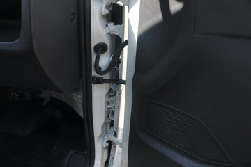 ���� ����M1 ������ 1.6L 122���� ���� 3.05�׵�����������ʽ΢��(����)(BJ5031XYK4JV3-01)ͼƬ