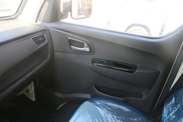 ���� ����M1 ������ 1.6L 122���� ���� 3.05�׵�����������ʽ΢��(����)(BJ5031XYK4JV3-01)ͼƬ