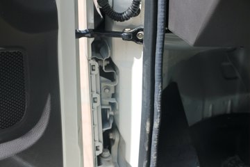 ���� ����M1 ������ 1.6L 122���� ���� 3.05�׵�����������ʽ΢��(����)(BJ5031XYK4JV3-01)ͼƬ