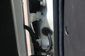 ���� ����M1 ������ 1.6L 122���� ���� 3.05�׵�����������ʽ΢��(����)(BJ5031XYK4JV3-01)ͼƬ