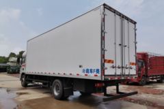 陕汽重卡 德龙L3000 旗舰版 245马力 4X2 8.6米冷藏车(SX5180XLCLA6212) 陕汽重卡 德龙L3000 旗舰版 245马力 4X2 8.6米冷藏车(SX5180XLCLA6212)