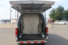 五菱之光 2019款 实用型 5座 76马力 1.2L封闭式货车(国六)