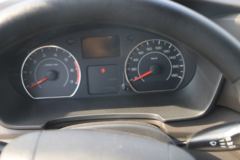 五菱 宏光V 2019款 劲取版 99马力 汽油 1.5L厢式运输车(国六)