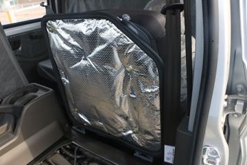 ���� �ٹ��¿� 1.8L 125���� ���� 2.45��˫������΢��(����)(LZW1028ST6)ͼƬ