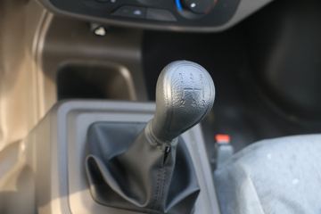 ���� �ٹ��¿� 1.8L 125���� ���� 2.45��˫������΢��(����)(LZW1028ST6)ͼƬ