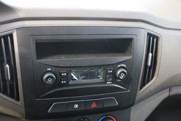 ���� �ٹ��¿� 1.8L 125���� ���� 2.45��˫������΢��(����)(LZW1028ST6)ͼƬ