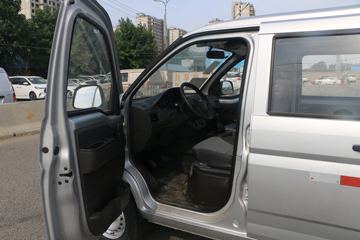 ���� �ٹ��¿� 1.8L 125���� ���� 2.45��˫������΢��(����)(LZW1028ST6)ͼƬ