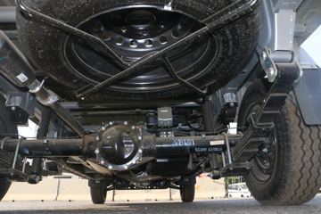 ���� �ٹ��¿� 1.8L 125���� ���� 2.45��˫������΢��(����)(LZW1028ST6)ͼƬ