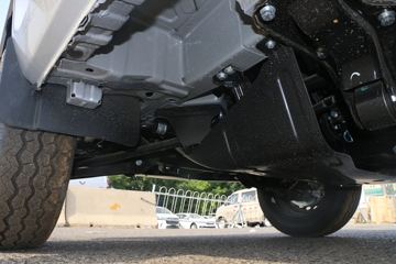 ���� �ٹ��¿� 1.8L 125���� ���� 2.45��˫������΢��(����)(LZW1028ST6)ͼƬ