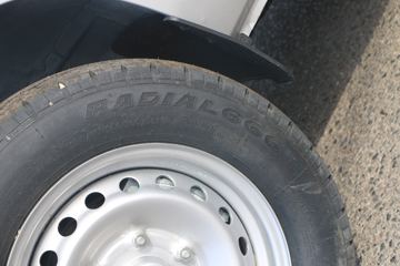 ���� �ٹ��¿� 1.8L 125���� ���� 2.45��˫������΢��(����)(LZW1028ST6)ͼƬ