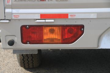 ���� �ٹ��¿� 1.8L 125���� ���� 2.45��˫������΢��(����)(LZW1028ST6)ͼƬ