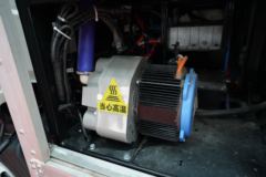 东风柳汽 乘龙L3 9.4T 4X2 单排氢燃料电动厢式载货车(LZ5090XXYL3AZFCEV101)