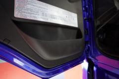 东风柳汽 新乘龙M3 200马力 4X2 7.8米厢式载货车(LZ5161XXYM3AC1)
