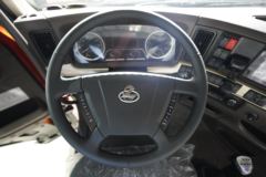 东风柳汽 乘龙H7重卡 3.0版 460马力 8X4 载货车(国六)