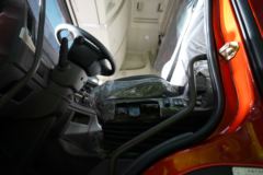 东风柳汽 乘龙H7重卡 3.0版 460马力 8X4 载货车(国六)