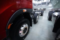 东风柳汽 乘龙H7重卡 3.0版 460马力 8X4 载货车(国六)