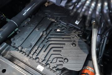 �������� ����H7�ؿ� 3.0�� 600���� 6X4 AMT�Զ���ǣ����(����)ͼƬ