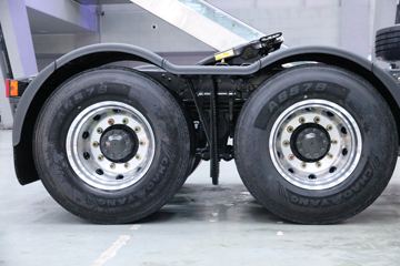 �������� ����H7�ؿ� 3.0�� 600���� 6X4 AMT�Զ���ǣ����(����)ͼƬ