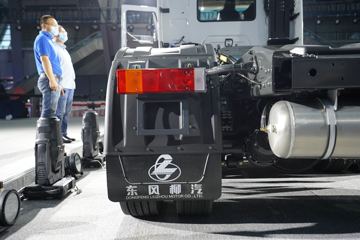 �������� ����H7�ؿ� 3.0�� 600���� 6X4 AMT�Զ���ǣ����(����)ͼƬ