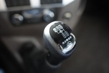 �������� ����H5�п� ����� 240���� 4X2 6.8�������ػ���ͼƬ