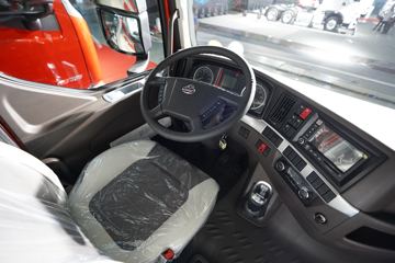 �������� ����H5�п� ����� 240���� 4X2 6.8�������ػ���ͼƬ