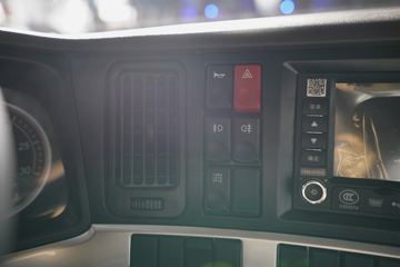 �������� ����H5�п� ����� 240���� 4X2 6.8�������ػ���ͼƬ