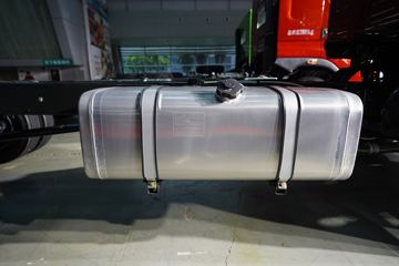 �������� ����H5�п� ����� 240���� 4X2 6.8�������ػ���ͼƬ