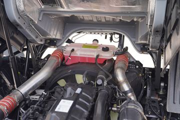 �������� ����H7�ؿ� 3.0�� 600���� 6X4 AMT�Զ���ǣ����(����)ͼƬ