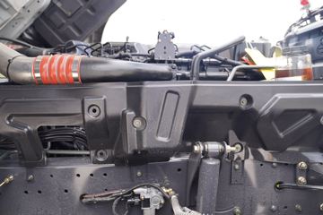 �������� ����H7�ؿ� 3.0�� 600���� 6X4 AMT�Զ���ǣ����(����)ͼƬ