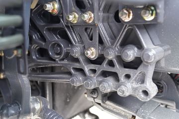 �������� ����H7�ؿ� 3.0�� 600���� 6X4 AMT�Զ���ǣ����(����)ͼƬ